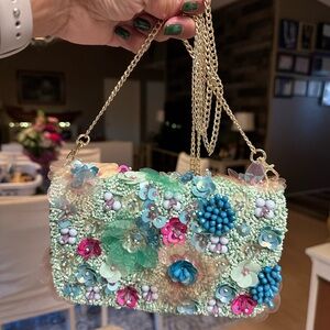 Floral Embellished Chain Strap Bag